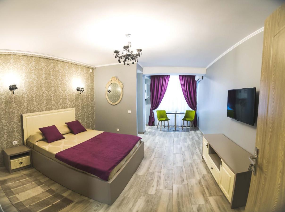 Holiday Apartments กาลาจิ ภายนอก รูปภาพ